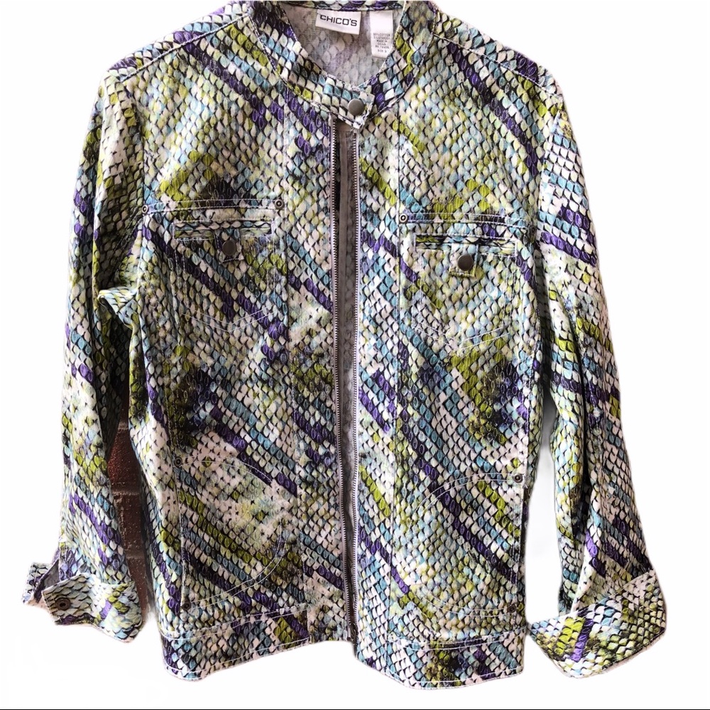 CHICO’S - Gorgeous Pastel Zip Up Snakeskin Jacket